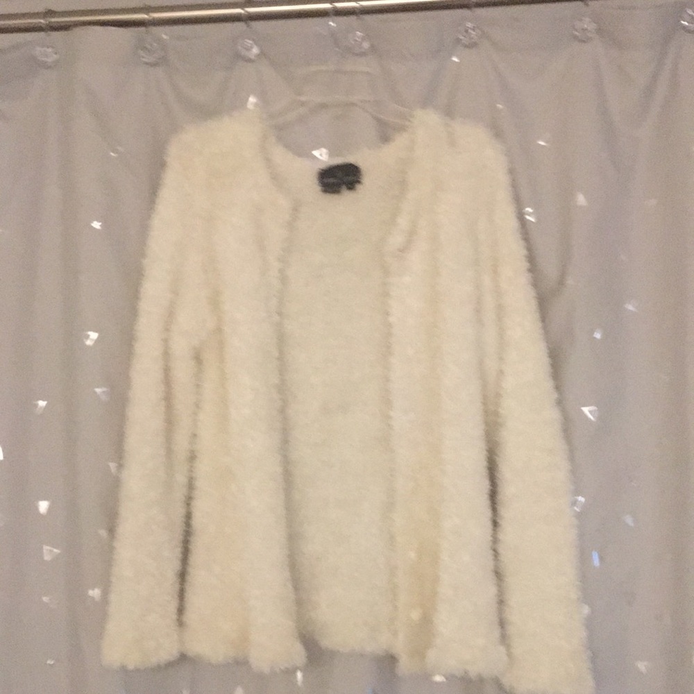 Fuzzy white jacket
